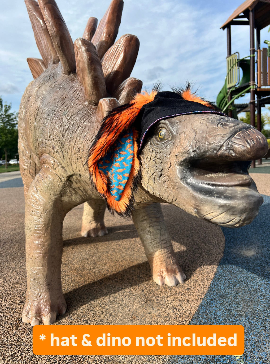 Hurricane Lands II Moe Ears (People)