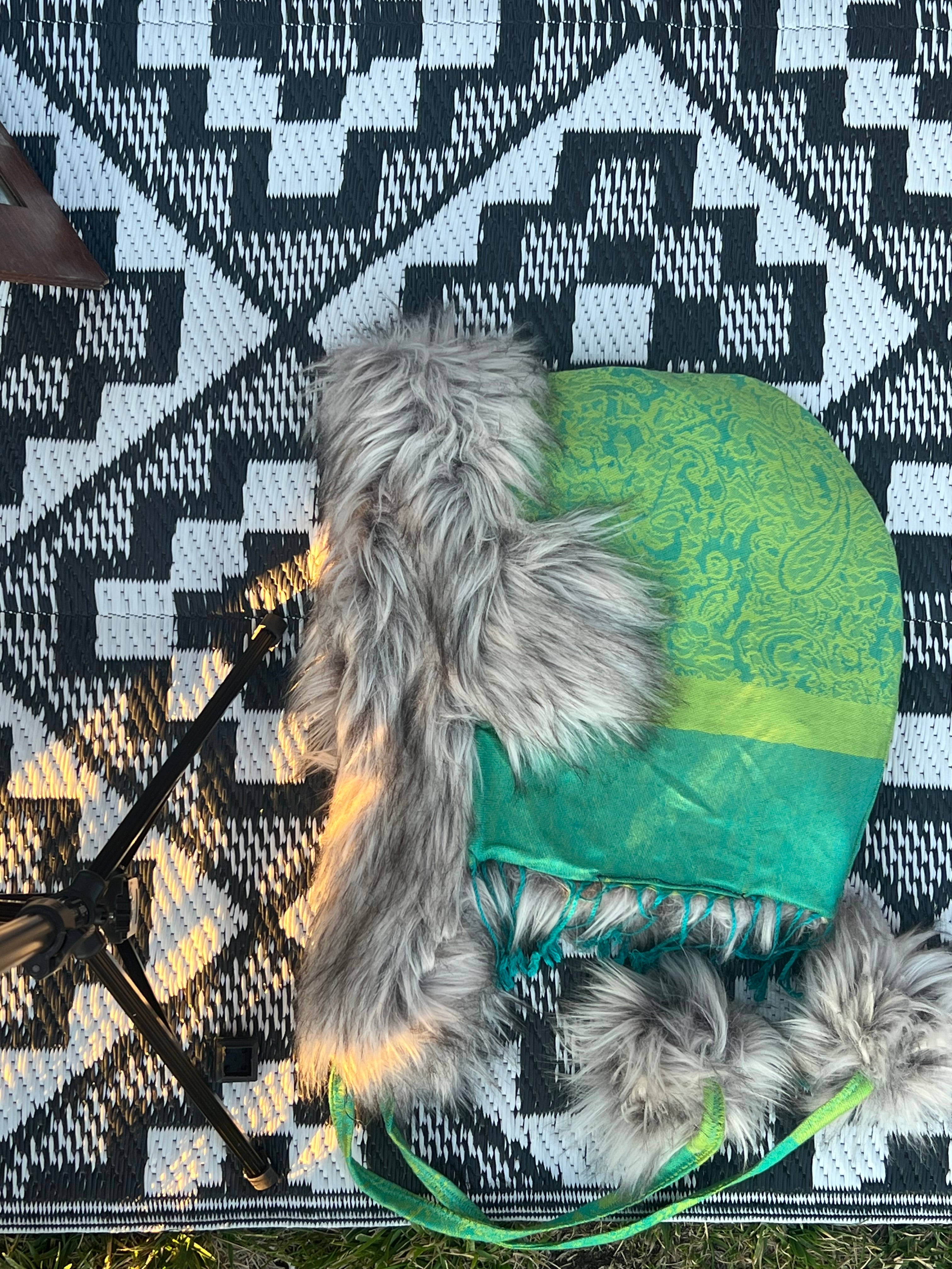 Reversible Hood - Bear