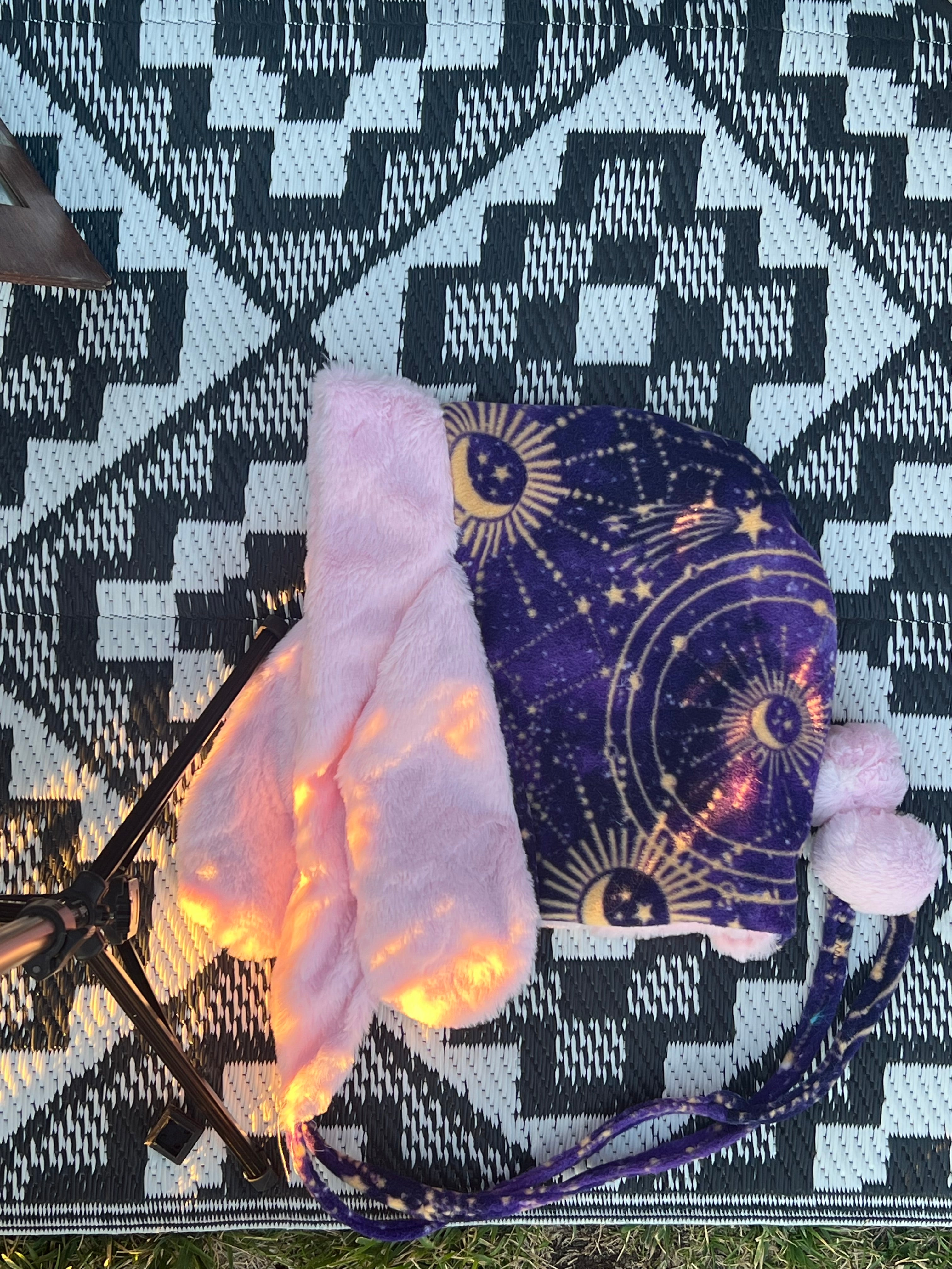 Reversible Hood- Moe